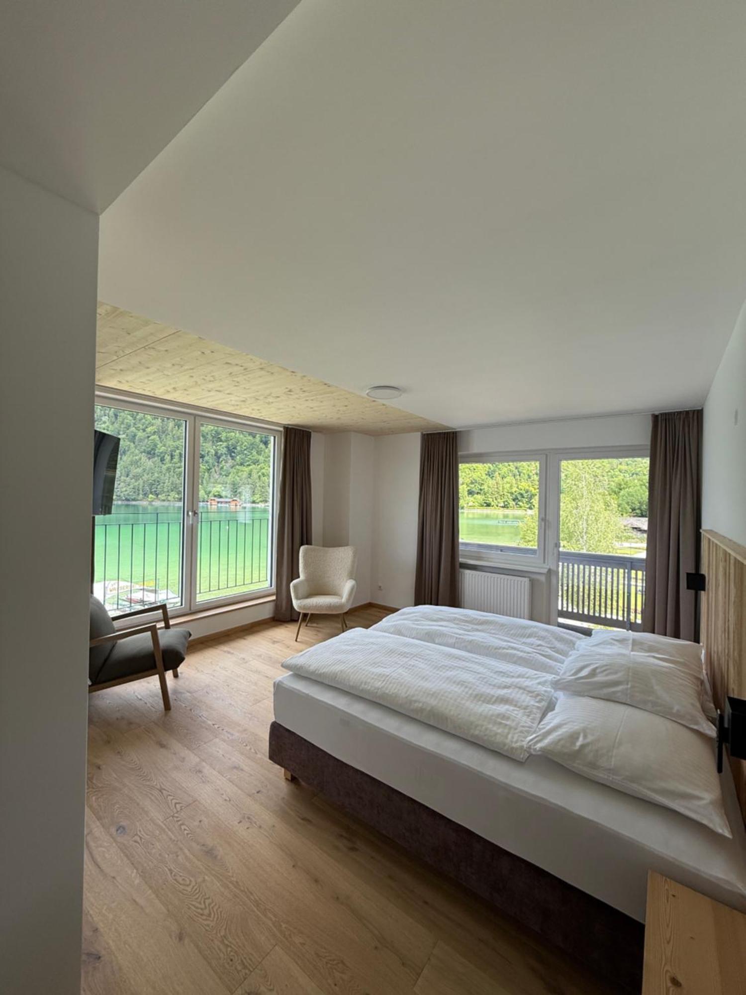 Seehotel Lilly Strobl Exterior photo